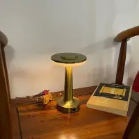 Metal Desk Lamp USB Rechargeable Portable Mood lig Touch Table Lamp Bedside Night Light for Bar KTV Hotel Coffee Shop Bedroom